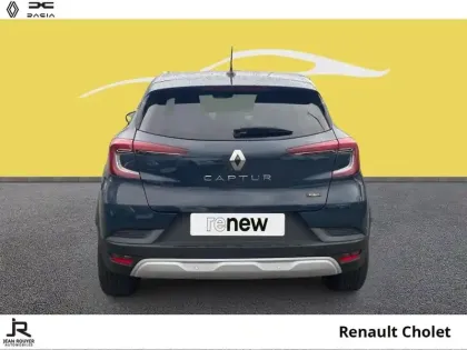 Photo 10 Renault Captur  1.6 E-Tech hybride 145ch Evolution