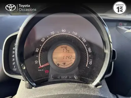 Photo 13 Toyota Aygo  1.0 VVT-i 72ch x-play 5P MY19