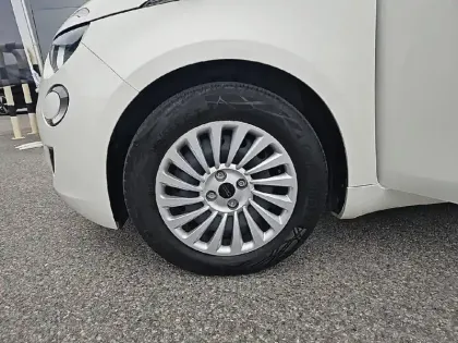 Photo 10 Fiat 500  e 95ch MY23