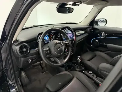Photo 5 Mini Mini  5 Portes Cooper 136ch Edition Premium BVA7