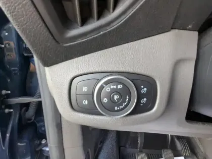 Photo 8 Ford Transit Connect  L2 1.5 EcoBlue 100ch Cabine Approfondie Trend
