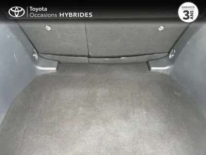 Photo 9 Toyota C-HR  1.8 Hybride 140ch Design MY25