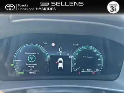 Photo 13 Toyota C-HR  1.8 Hybride 140ch Dynamic MY25