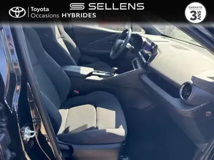 Photo 5 Toyota C-HR  1.8 Hybride 140ch Dynamic MY25