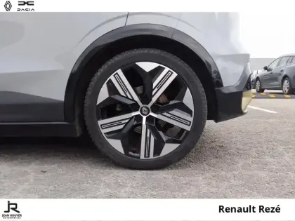 Photo 7 Renault Megane  E-Tech Electric EV60 220ch Iconic super charge