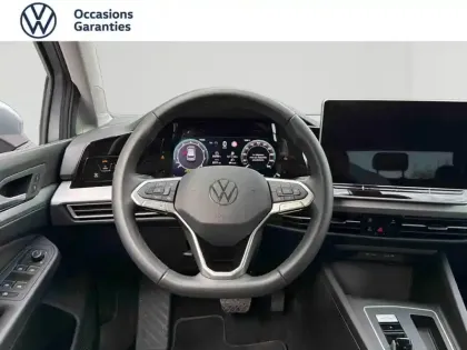 Photo 13 Volkswagen Golf  1.5 eTSI EVO2 116ch VW Edition DSG7