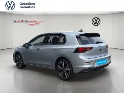 Photo 6 Volkswagen Golf  1.5 eTSI EVO2 116ch VW Edition DSG7