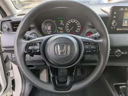 Photo 6 Honda HR-V  1.5 i-MMD 131ch e:HEV Executive