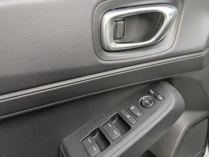 Photo 10 Honda HR-V  1.5 i-MMD 131ch e:HEV Executive
