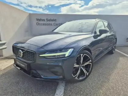 Photo 13 Volvo V60  B4 197ch Plus Style Dark DCT 7