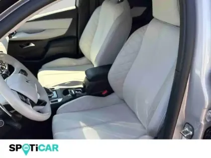 Photo 10 DS DS 3  Crossback PureTech 155ch Grand Chic Automatique
