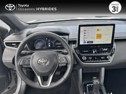 Photo 8 Toyota Corolla  CROSS 1.8 140ch Design