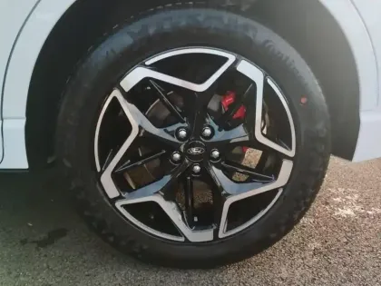 Photo 8 Ford Kuga  2.5 Duratec 180ch Hybrid FlexiFuel ST-Line X Powershift