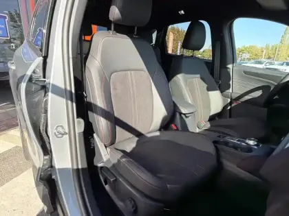 Photo 10 Ford Kuga  2.5 Duratec 180ch Hybrid FlexiFuel ST-Line X Powershift