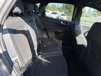 Photo 11 Ford Kuga  2.5 Duratec 180ch Hybrid FlexiFuel ST-Line X Powershift
