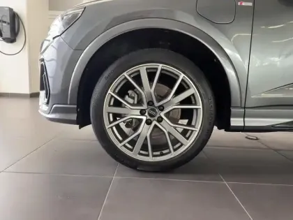 Photo 7 Audi Q3  Sportback 45 TFSI e 245ch S line S tronic 6