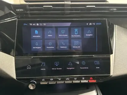 Photo 14 Peugeot 308  1.2 130 S&S Allure EAT8 I-cockpit GPS Camera Carplay
