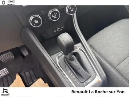 Photo 20 Renault Captur  1.6 E-Tech hybride 145ch Evolution