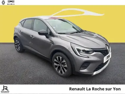 Photo 16 Renault Captur  1.6 E-Tech hybride 145ch Evolution