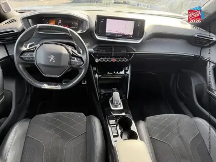 Photo 12 Peugeot 2008  1.2 PureTech 155ch S&S GT EAT8