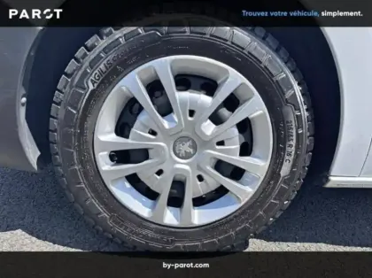 Photo 13 Peugeot Expert Fourgon FGN TOLE STANDARD 1.5 BLUEHDI 120 S&S BVM6 PREMIUM