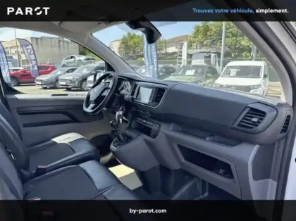 Photo 27 Peugeot Expert Fourgon FGN TOLE STANDARD 1.5 BLUEHDI 120 S&S BVM6 PREMIUM