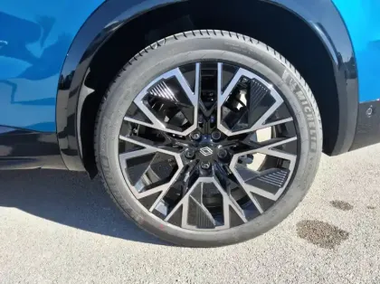 Photo 8 Renault Austral Nouveau full hybrid E-Tech 200 ch Esprit Alpine