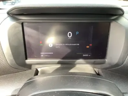 Photo 13 Citroën C4 Nouveau Hybride 136 e-DCS6 Max