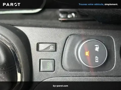 Photo 18 Renault Captur dCi 90 Energy eco² E6 Intens