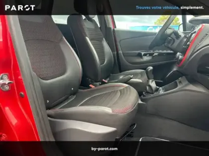 Photo 26 Renault Captur dCi 90 Energy eco² E6 Intens