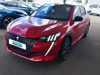 Photo 17 Peugeot 208  PureTech 100 S&S BVM6