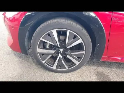Photo 12 Peugeot 208  PureTech 100 S&S BVM6