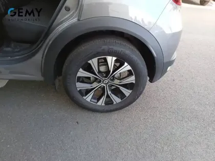 Photo 10 Renault Captur  TCe 90