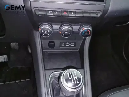 Photo 28 Renault Captur  TCe 90