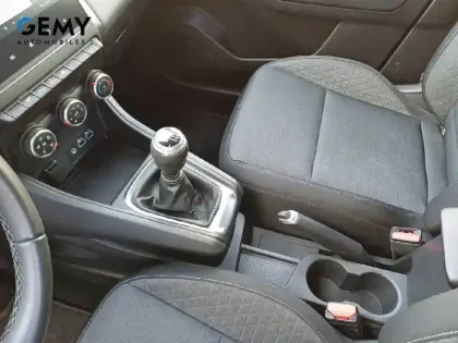 Photo 11 Renault Captur  TCe 90
