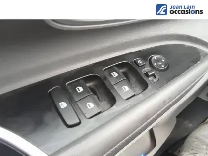 Photo 19 Hyundai Bayon  1.0 T-GDi 100 DCT-7 Hybrid 48V