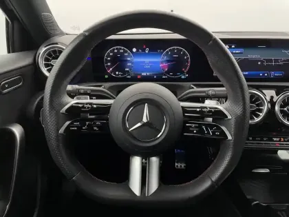 Photo 22 Mercedes Classe A  180