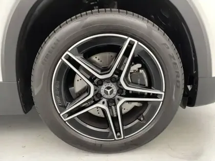 Photo 12 Mercedes GLB  220 d 8G-DCT 4Matic