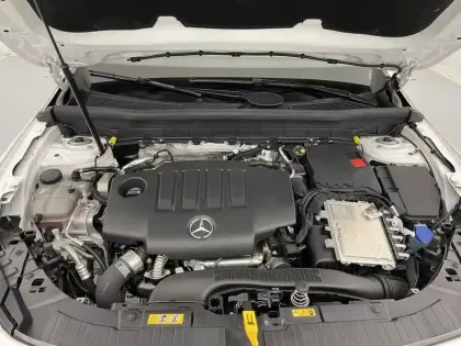 Photo 19 Mercedes GLB  220 d 8G-DCT 4Matic