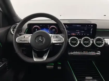 Photo 21 Mercedes GLB  220 d 8G-DCT 4Matic