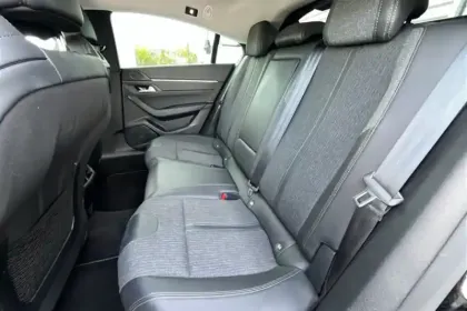 Photo 15 Peugeot 508  PureTech  130 ch S&S EAT8