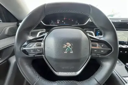 Photo 18 Peugeot 508  PureTech  130 ch S&S EAT8