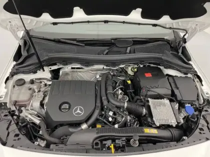 Photo 19 Mercedes Classe B  200 7G-DCT