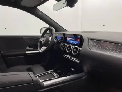 Photo 25 Mercedes Classe B  200 7G-DCT