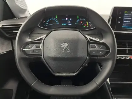 Photo 22 Peugeot 208  Electrique 50 kWh 136ch