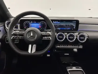 Photo 21 Mercedes Classe A  200