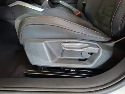 Photo 14 Seat Arona  1.0 EcoTSI 110 ch Start/Stop BVM6