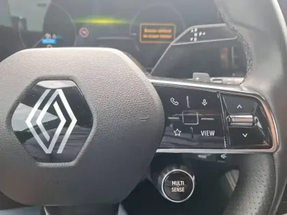 Photo 62 Renault Austral  E-Tech hybrid 200