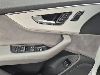 Photo 26 Audi Q7  60 TFSI e 462 Tiptronic 8 Quattro