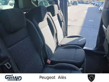 Photo 12 Peugeot Rifter  Standard BlueHDi 130 S&S BVM6 5pl